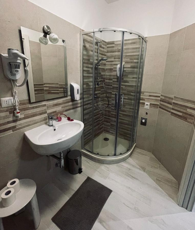 Triple Room Private Bathroom